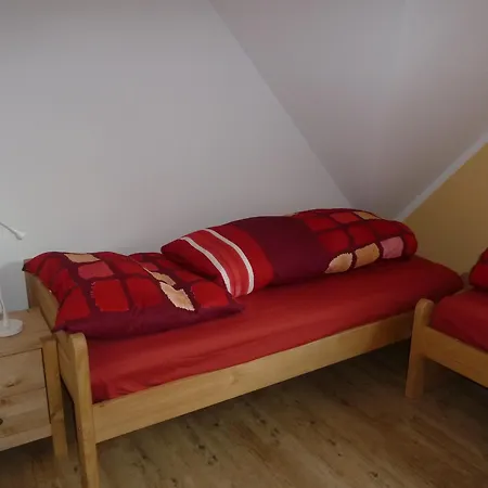 Thum Apartment *